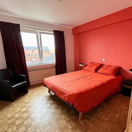 Appartement Large Sunny And Bright With Park View