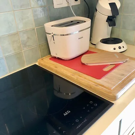 Lejlighed Large Sunny And Bright With Park View